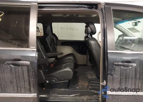 2013 Chrysler Town & Country Touring from USA, damaged, VIN 2C4RC1BG1DR604862